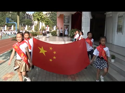 中国全网封杀，围绕三个小学生，却拍出了一部提名奥斯卡的中国禁片！