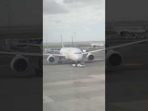 United B787 pushback #kuyabogpilotzn #unitedairlines #boeing #b787 #pushback