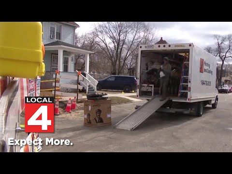 Crews continue to make progress after water main break floods hundreds of Detroit homes