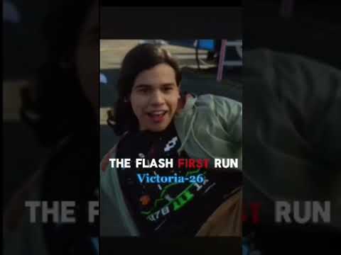 Flash’s fist and last run!! #youtubeshorts #flash #theflash #netflix #series #barryallen