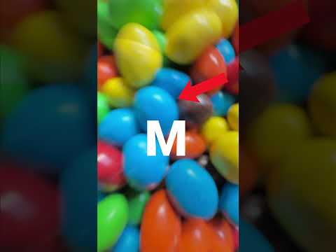 how m&m's are inside a jar?