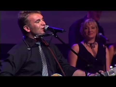 Theuns Jordaan - Beautiful in Beaufort Wes "LIVE" (2007)