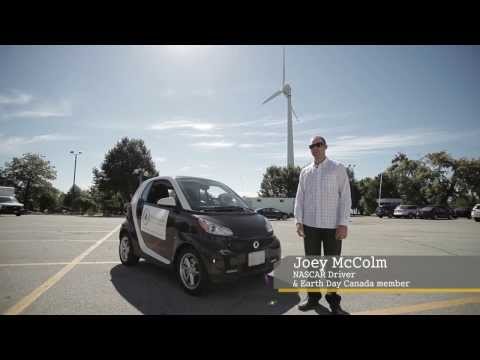 Pro race car driver Joey McColm test drives the smart fortwo