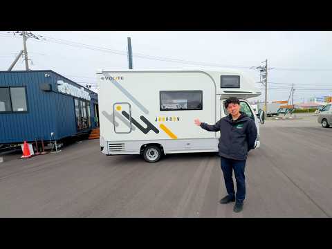 A new camper shop was about to open, so I went to check it out.[SUB]