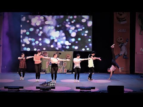 "Los días de la semana" (coreografía The Kids Band)