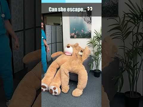 Hilarious Patient Escape – You Won’t Believe His Disguise! #shorts