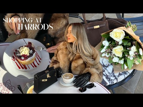 WHAT I GOT FOR CHRISTMAS & A NIGHT IN LONODN! | VLOG | Freya Killin