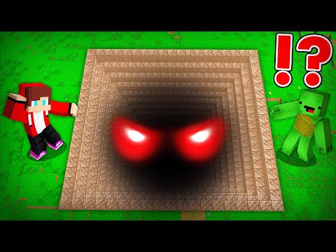 WHO IS WATCHING On Mikey And JJ From GIANT PIT In Minecraft? - Maizen