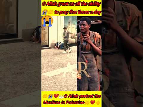 O Allah grant us all the ability to pray five times a day🤲😭📿❤️ African boy beautiful reactions#quran