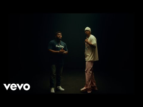 Romeo Santos, Chris Lebron - SIRI (Official Video)