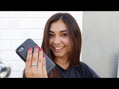 SURPRISING FRIEND WITH NEW PHONE!!