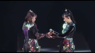 BABYMETAL - Headbangeeeeerrrrr!!!!! [Momo-metal] (Live at LEGEND MM 20 Night)