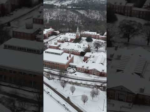 Take a look at the snowfall at the Samford University campus! #alabama #snow