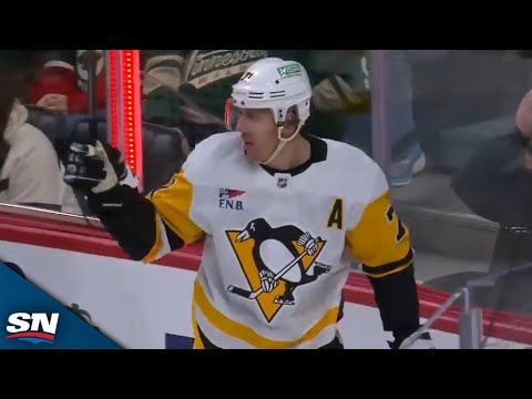 Penguins' Evgeni Malkin Buries Own Rebound Past Wild's Marc-Andre Fleury