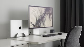 Architect's Clean & Minimal Mac/PC Hybrid Desk Setup