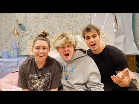 WRAPPING BESTFRIENDS ROOM PRANK!