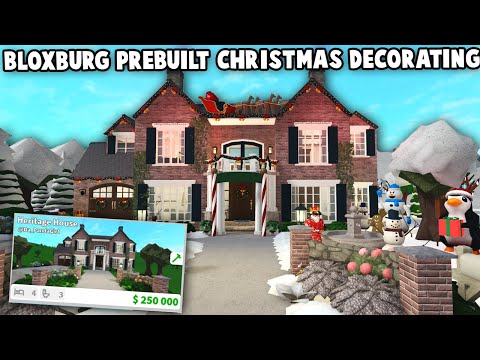 DECORATING A BLOXBURG PREBUILT HOUSE FOR CHRISTMAS... i discovered something new