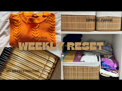 Weekly Reset: Decluttering episode two | Unboxing the wooden hangers | unboxing my skyglow mug.