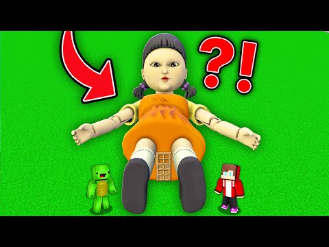 What's inside SQUID GAME DOLL JJ and Mikey Found in Minecraft Maizen?