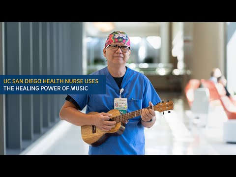 Nurse Rod Uses the Healing Power of Music to Help Patients