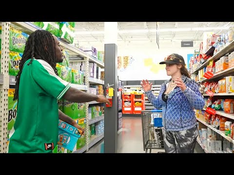 I Met The Craziest People In Walmart!