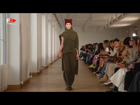 CHRISTIAN WIJNANTS Fall/Winter 2025/2026 Paris - 4K