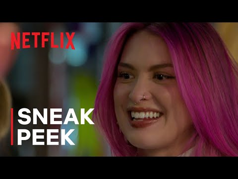 Alex DMs Madison | Love is Blind: Season 8 | Sneak Peek | Netflix