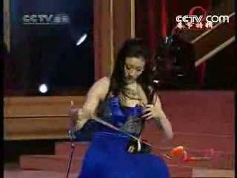 Chinese ErHu  王穎二胡演奏：卡門 Carmen