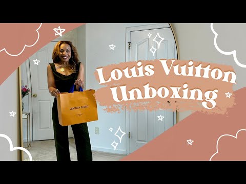 Unboxing Louis Vuitton Toiletry Trio | Premier Finds