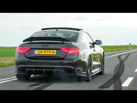 Audi RS5 4.2 V8 with STRAIGHT PIPE Exhaust! Loud Revs and Accelerations!