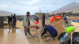 🌧️Amir and Family: Fencing Their Animals and Crafting Stone Pots on a Rainy Day!🏡🐓