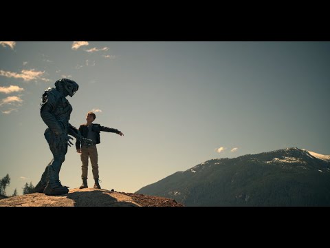 Lost In Space Netflix: Robot Death Scene (NO SPOILER FOR 3) + 4K 60FPS