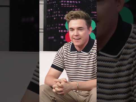 #JesseMcCartney sings the praises of brother-sister duo #Lawrence! #shorts #music #popmusic