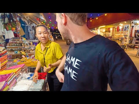 WILD MARKET SPREE in Cambodia 🇰🇭 (Siem Reap)