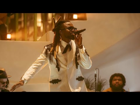 Shaboozey - "A Bar Song (Tipsy)" [2024 Billboard Music Awards]