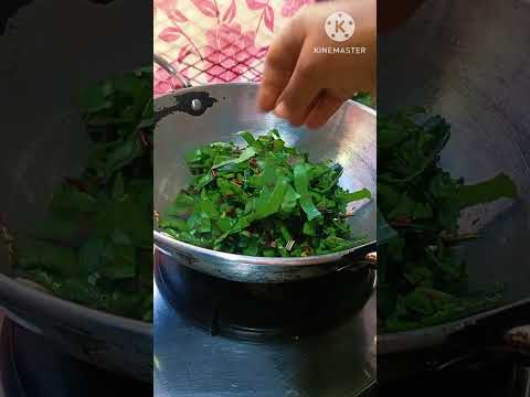 चुकंदर के पत्ते का साग#shorts#youtube#ytshorts#healthy#saag#recipe