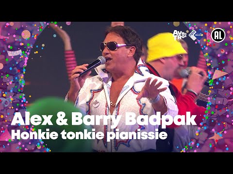 Alex & Barry Badpak - Honkie tonkie pianissie // Sterren NL Carnaval 2025