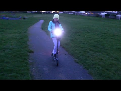 Boxing Day - Aovo Pro scooter test in the dark