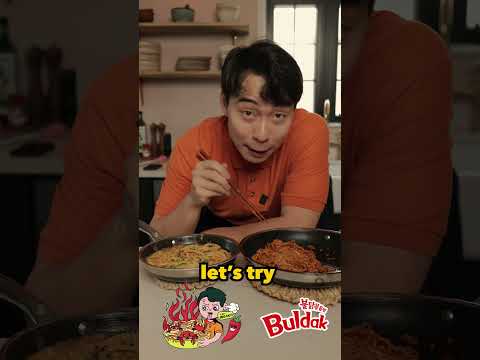 Buldak vs Chili Crab Noodle #ysoweak