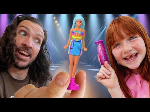 ADLEY’s mini FASHiON SHOW!! Playing neighborhood with surprise toys and fun crafts