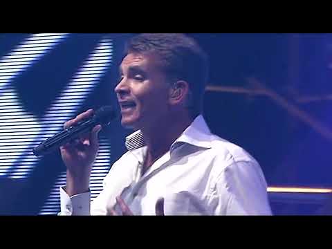 Theuns Jordaan (ft Juanita) - Net voor die storm kom "LIVE" (2012)