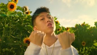 Rich Brian - Glow Like Dat