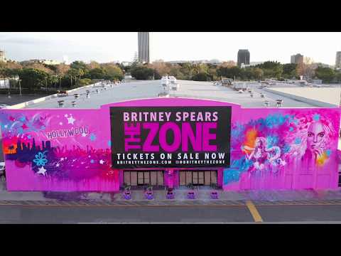 Britney Spears - The Zone - Mural Timelapse