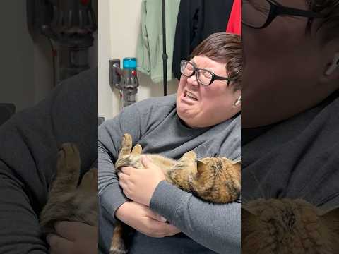 150kgが猫と暮らすルーティンが大変すぎたwww