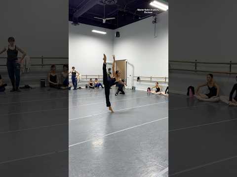 Ella 😍 amazing contemporary #dance #dancer #ballet #ballerina #dancevideo