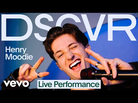 Henry Moodie - closure (Live) | Vevo DSCVR