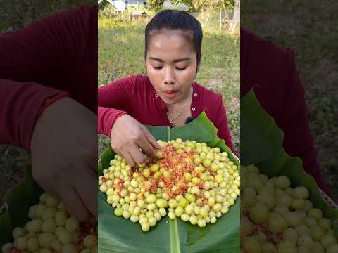 Childhood fruits #siscookingtv #fruit #asianfruit #stargooseberry #eating #mukbang