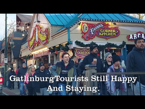 GATLINBURG...They just LOVE it here...