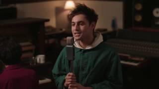 Yoke Lore - "Beige (unburdened)" (Official Music Video)