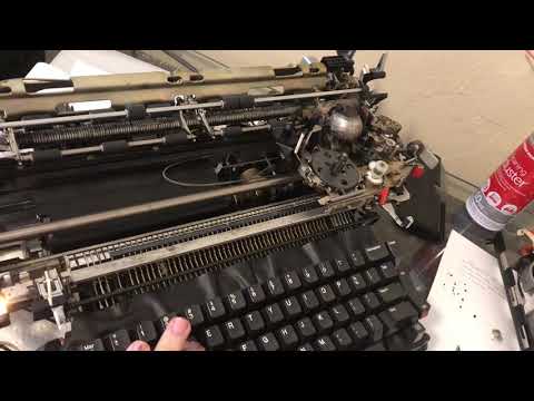 IBM Selectric III carrier/carriage will not advance forward